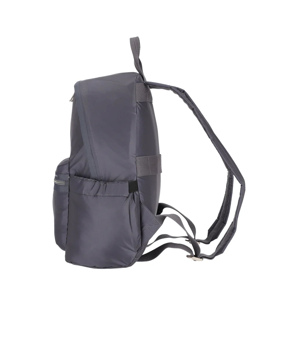 Essential Medium Backpack Shadow Grey C