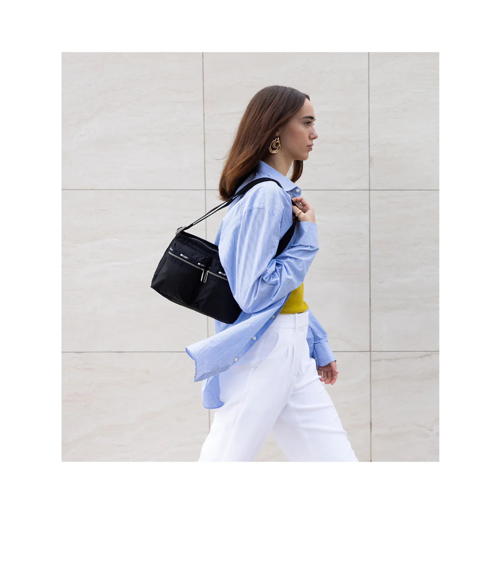 Essential Zip Crossbody True Black C