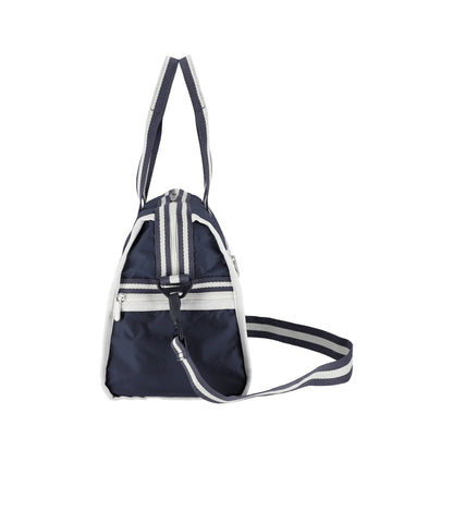 Deluxe Medium Weekender Spectator Deep Blue