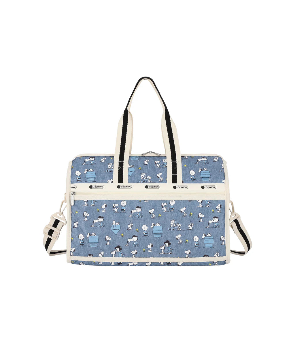 LeSportsac x Peanuts Deluxe Medium Weekender Peanuts Happy Pals