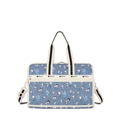 LeSportsac x Peanuts Deluxe Medium Weekender Peanuts Happy Pals